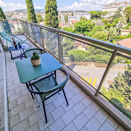 Апартаменты Le Floriana-2 By Interhome