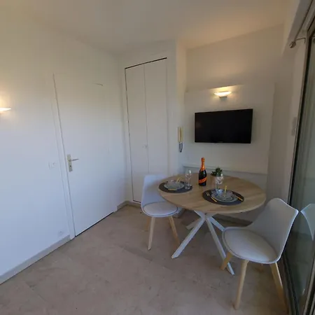 Le Floriana-2 By Interhome Appartement *
