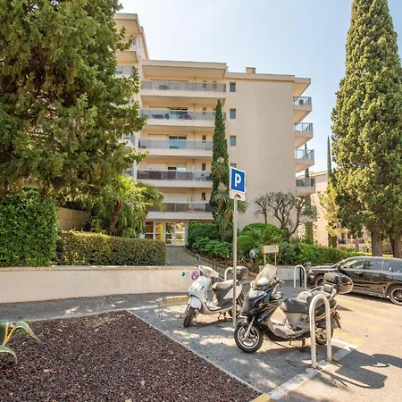 شقة Le Floriana-2 By Interhome كان